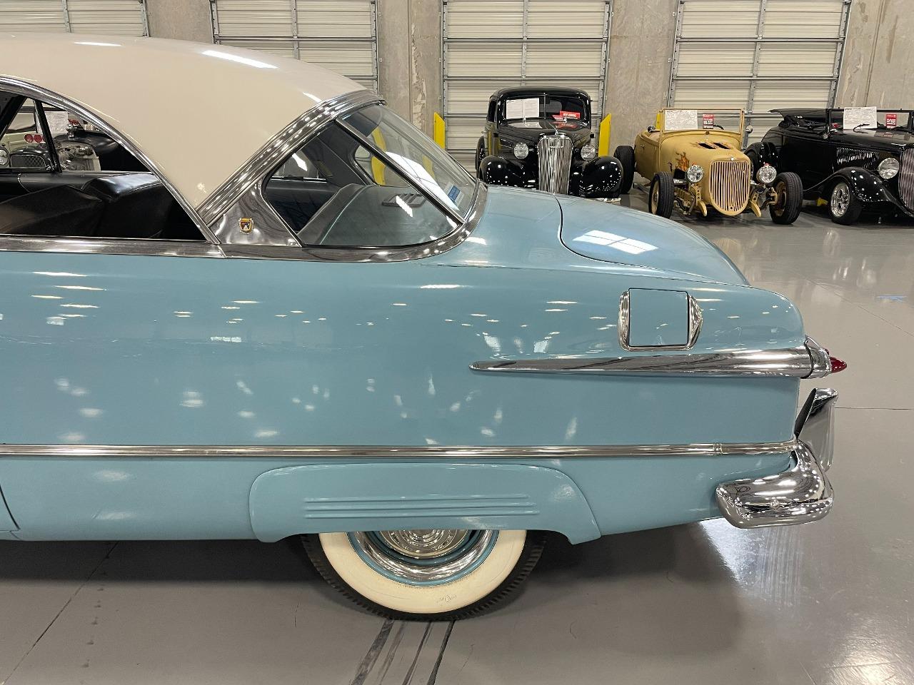 1951 Ford Victoria