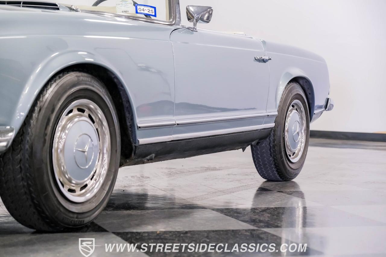 1968 Mercedes - Benz 280SL