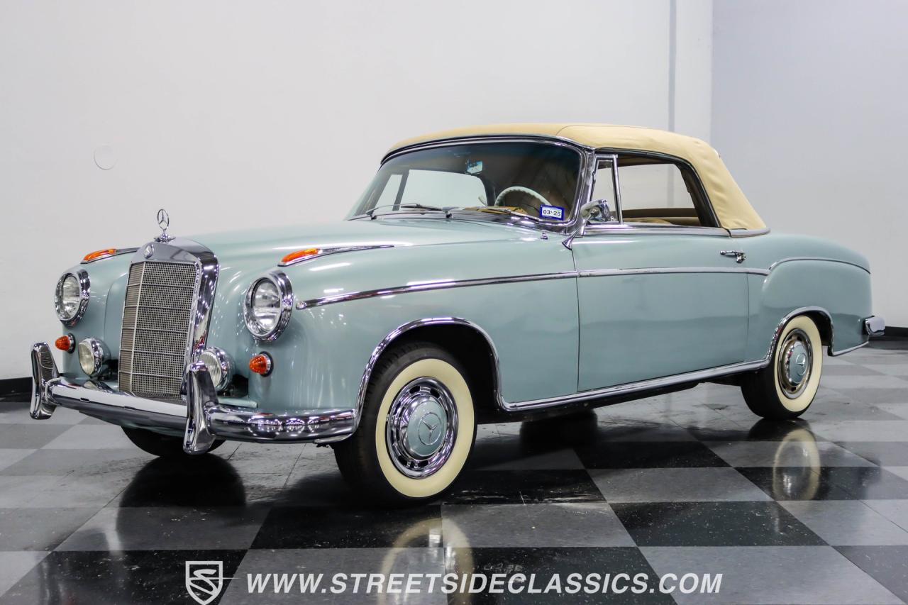 1959 Mercedes - Benz 220S Cabriolet