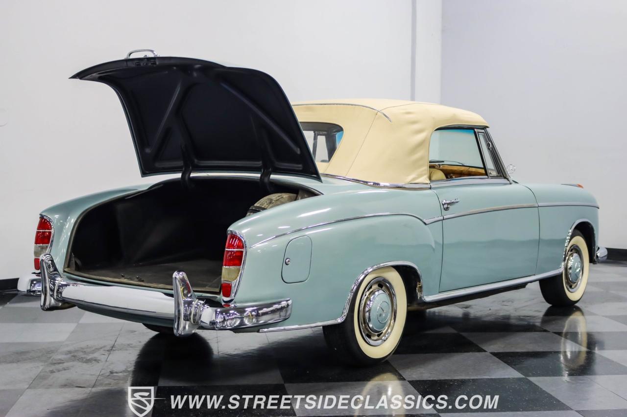 1959 Mercedes - Benz 220S Cabriolet