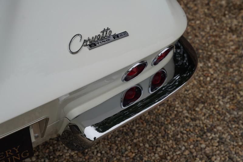 1963 Corvette C2 Sting Ray Split Window