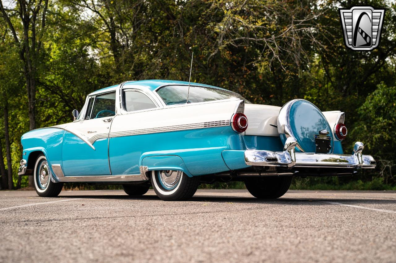 1956 Ford Fairlane