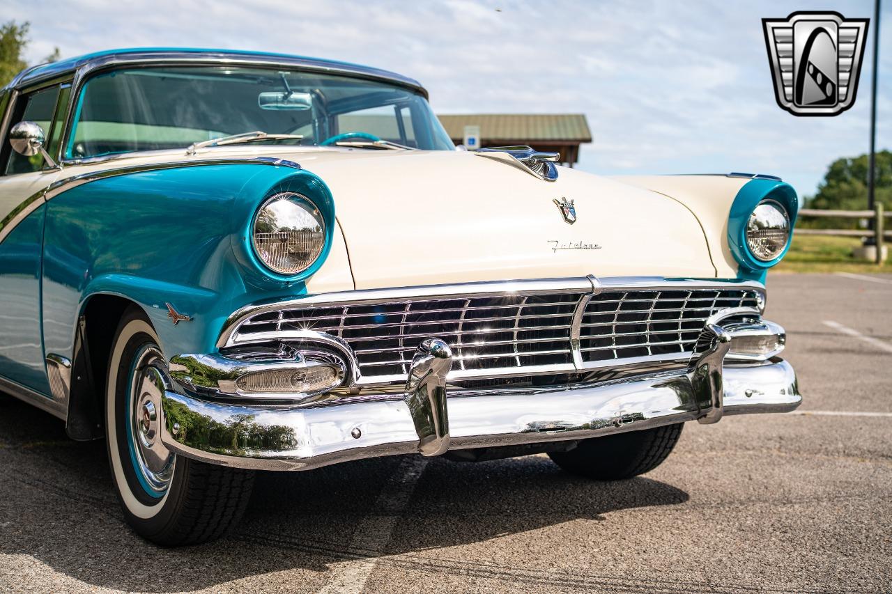 1956 Ford Fairlane