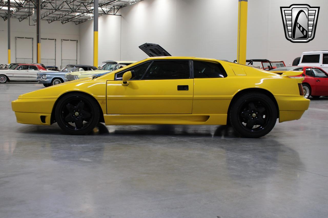 1991 Lotus Esprit