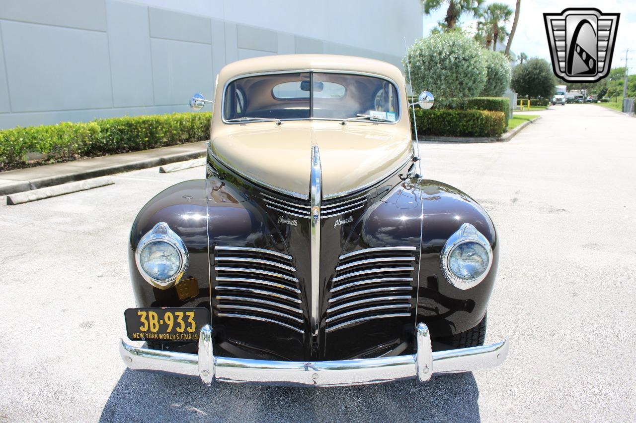 1940 Plymouth P10 Deluxe