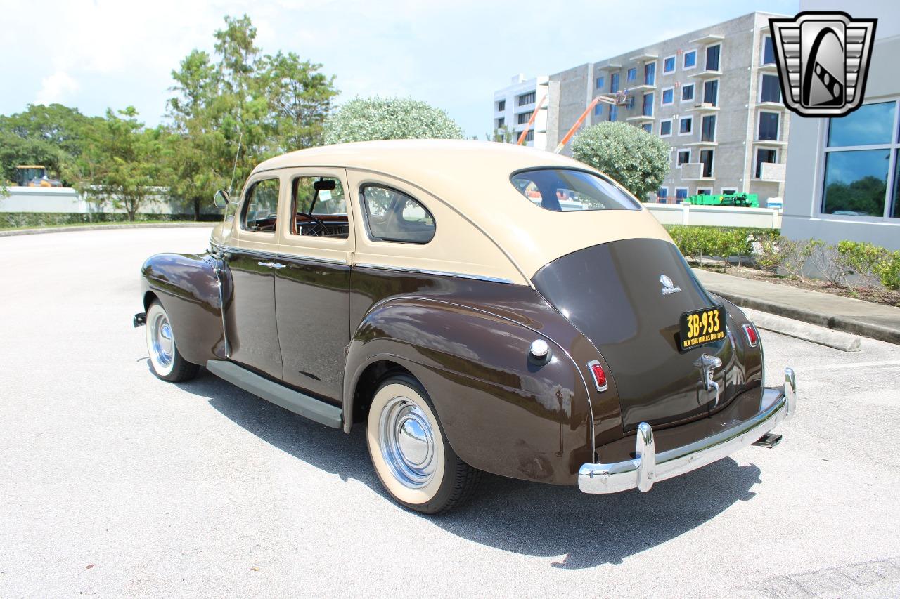 1940 Plymouth P10 Deluxe