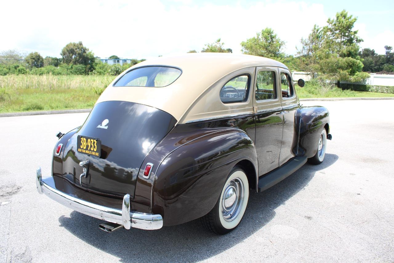 1940 Plymouth P10 Deluxe