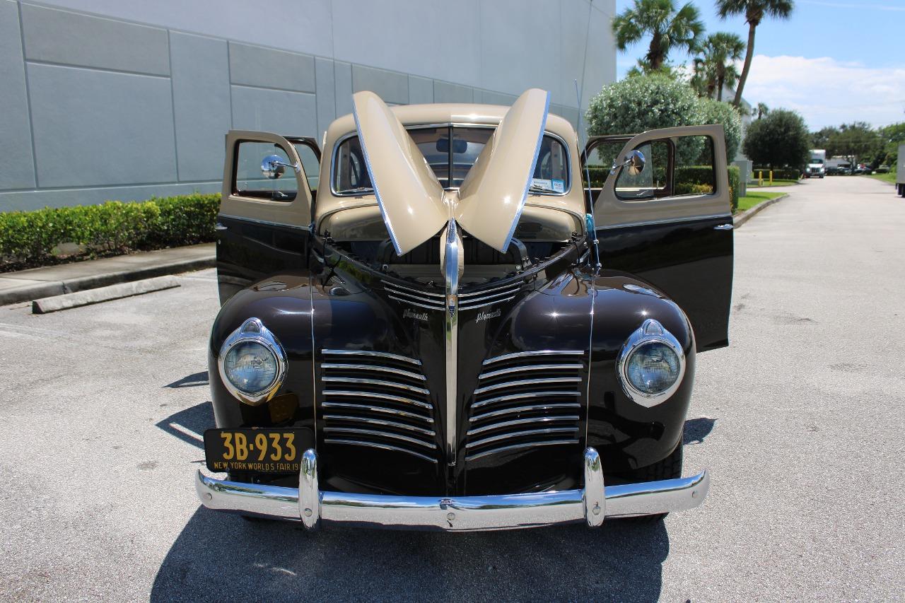 1940 Plymouth P10 Deluxe