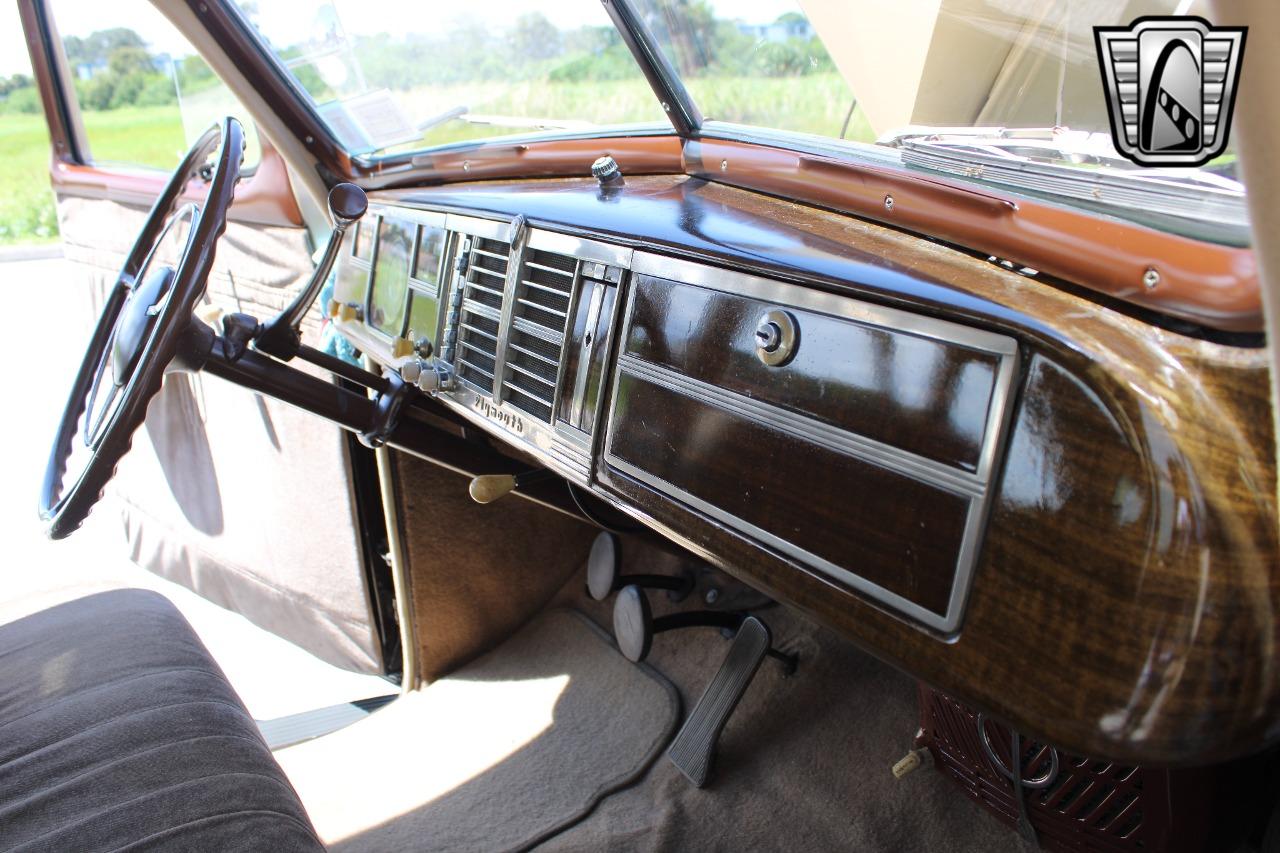 1940 Plymouth P10 Deluxe