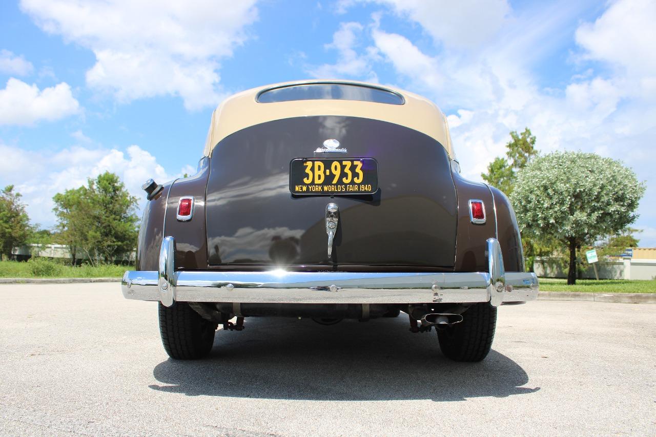 1940 Plymouth P10 Deluxe