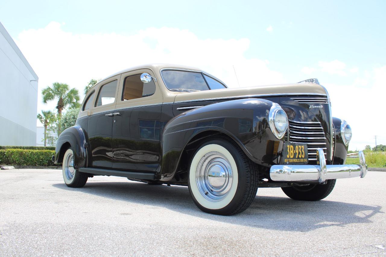 1940 Plymouth P10 Deluxe