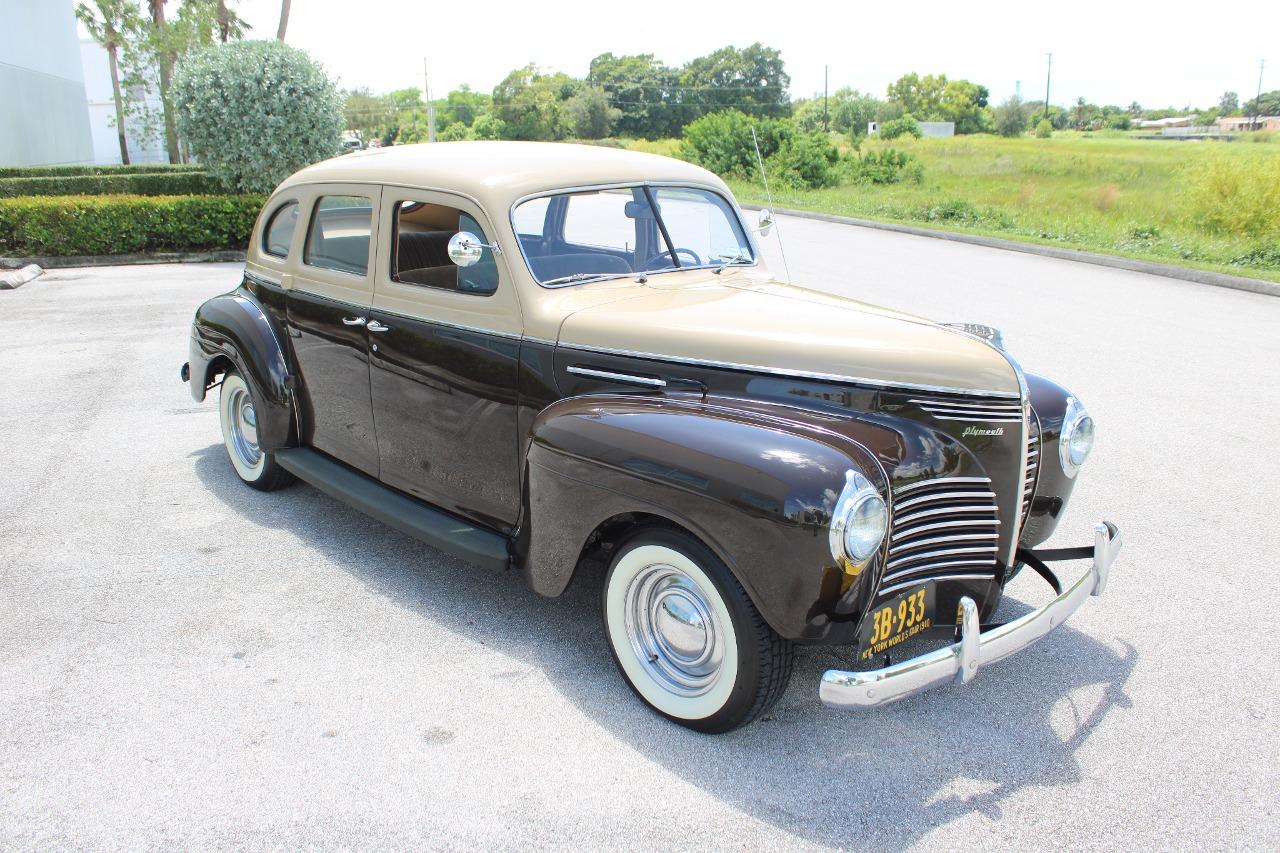 1940 Plymouth P10 Deluxe