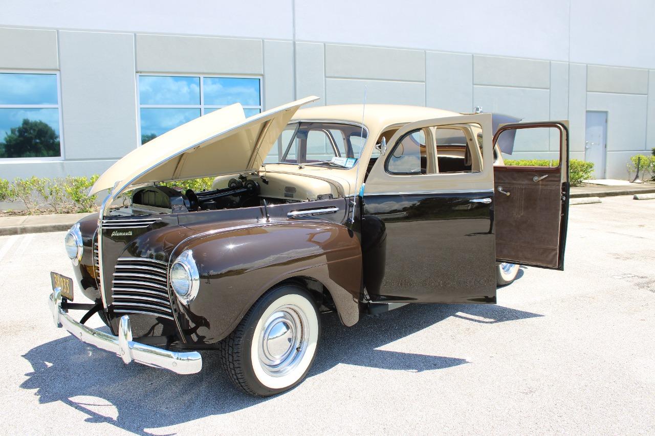 1940 Plymouth P10 Deluxe