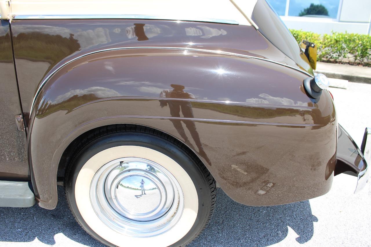 1940 Plymouth P10 Deluxe