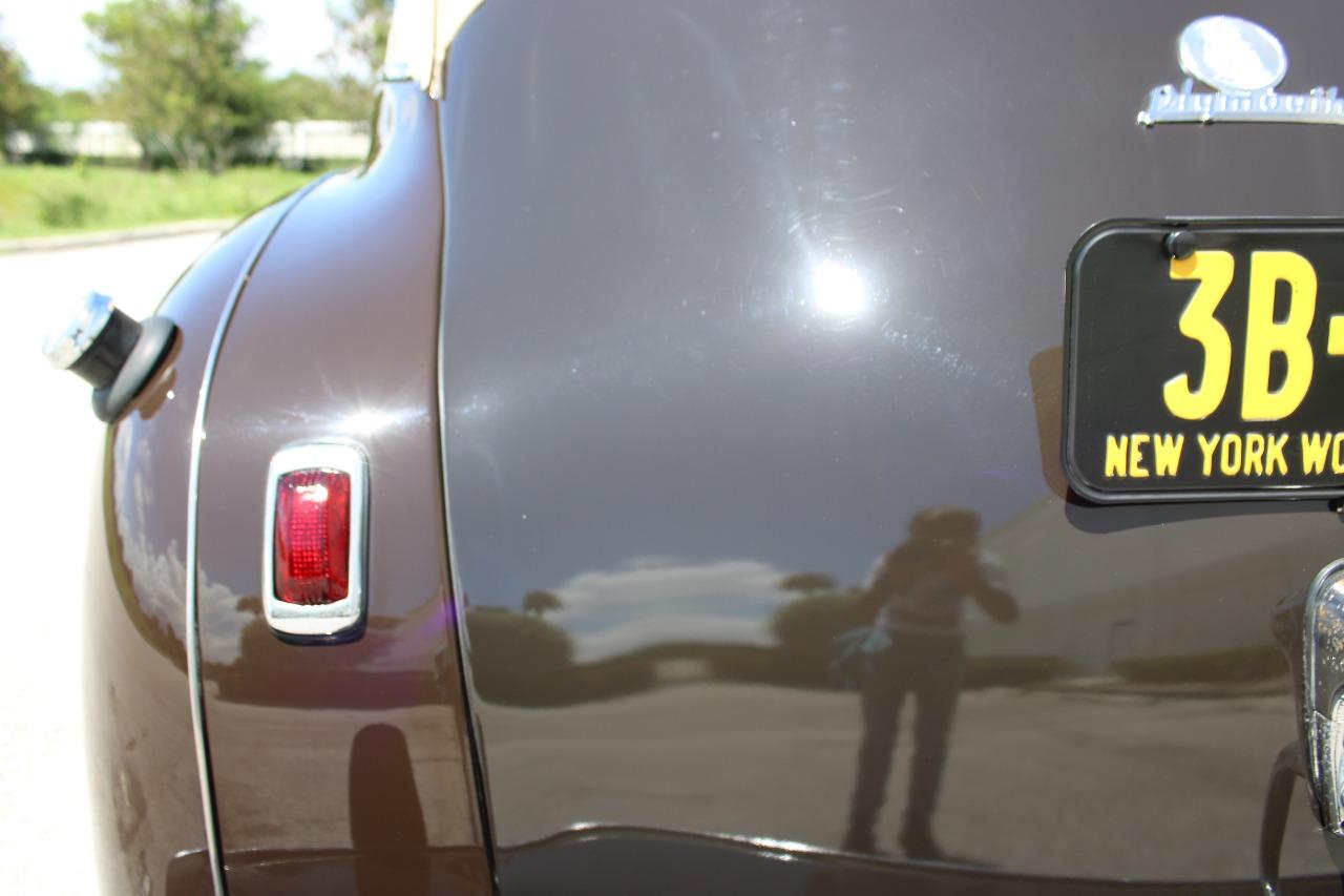 1940 Plymouth P10 Deluxe