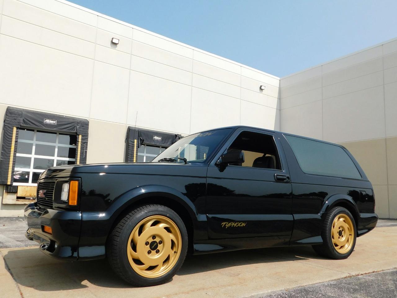 1992 GMC Typhoon