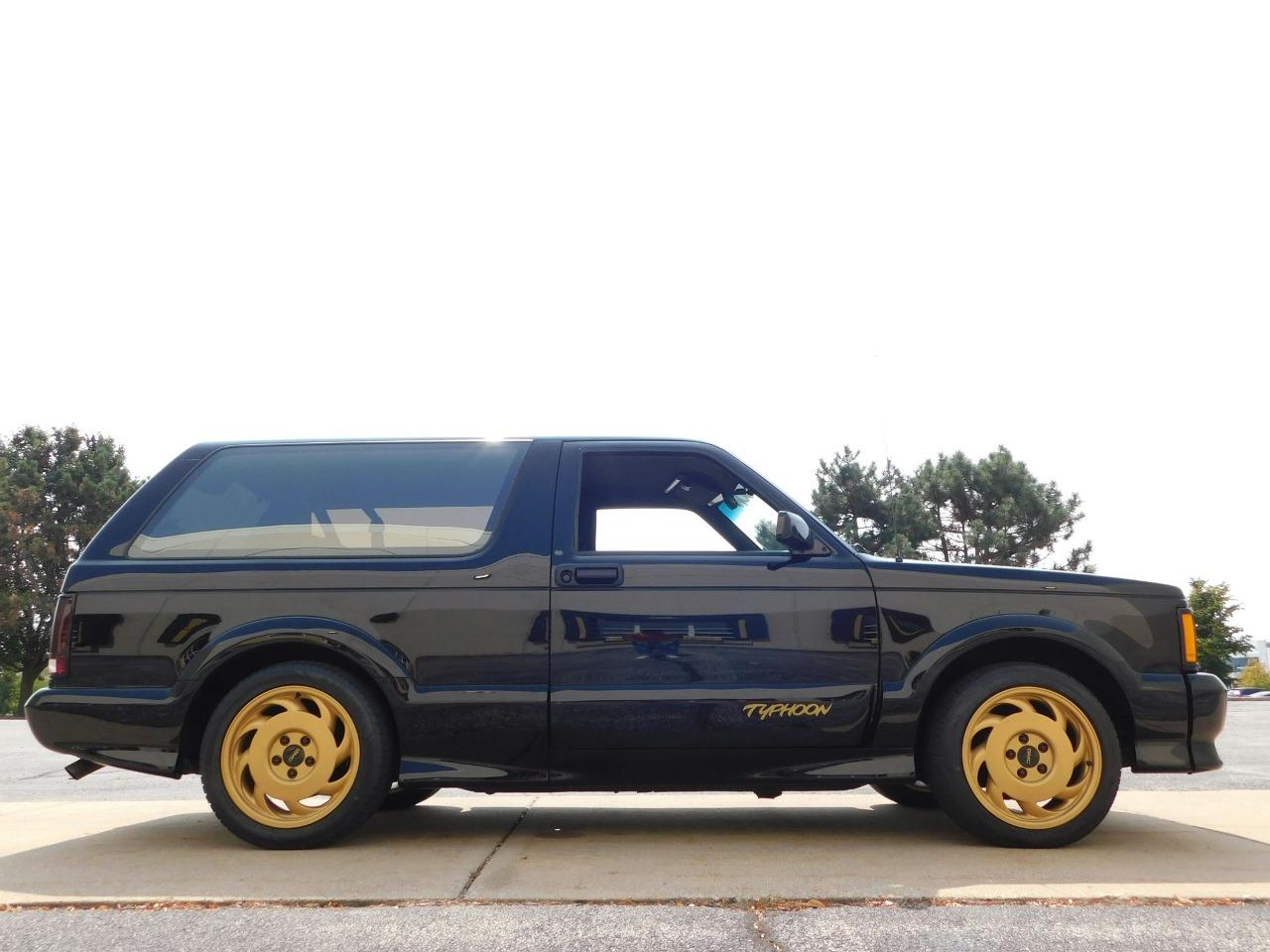 1992 GMC Typhoon