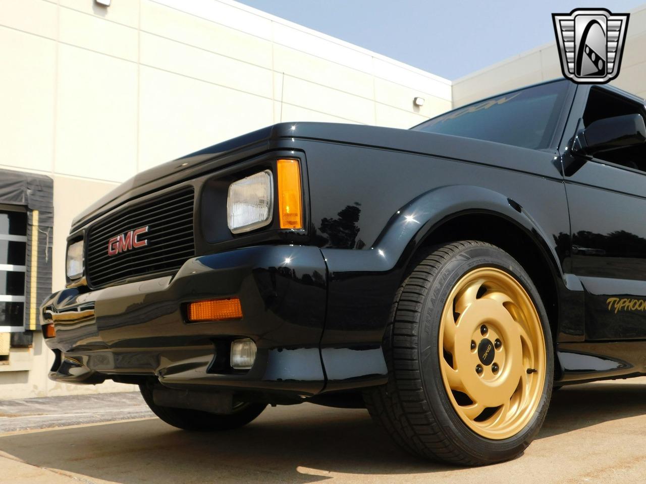 1992 GMC Typhoon