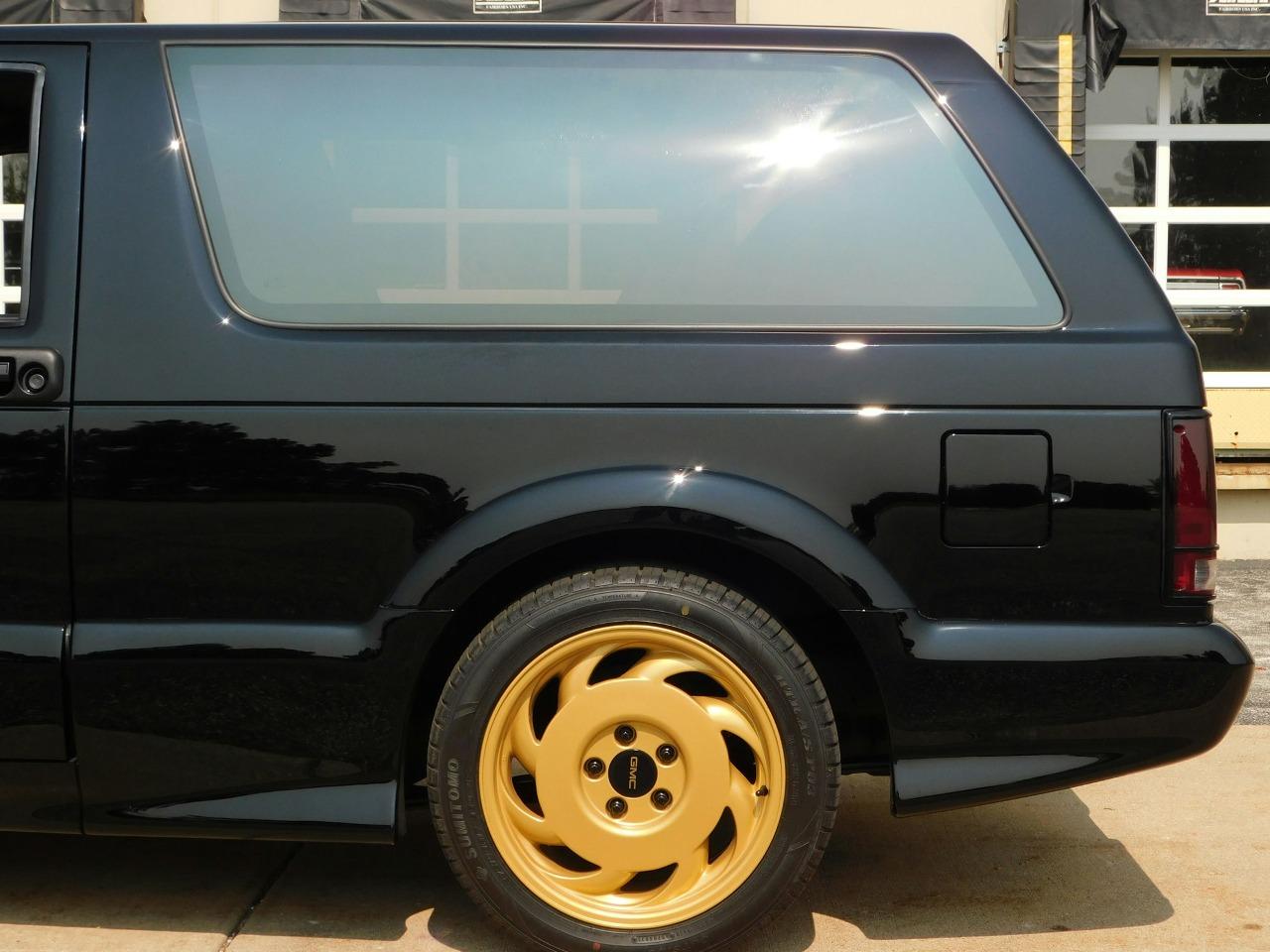 1992 GMC Typhoon