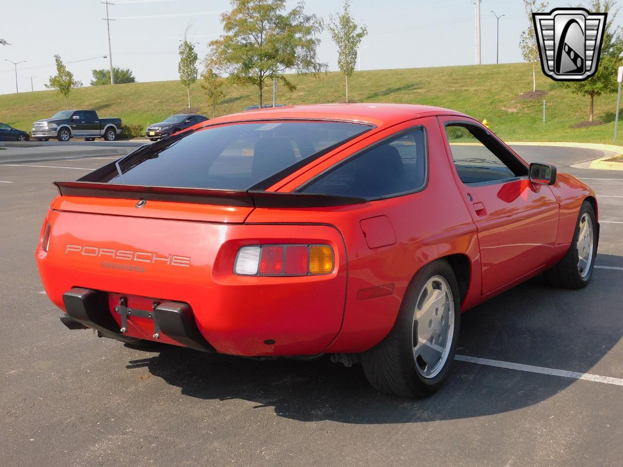 1986 Porsche 928