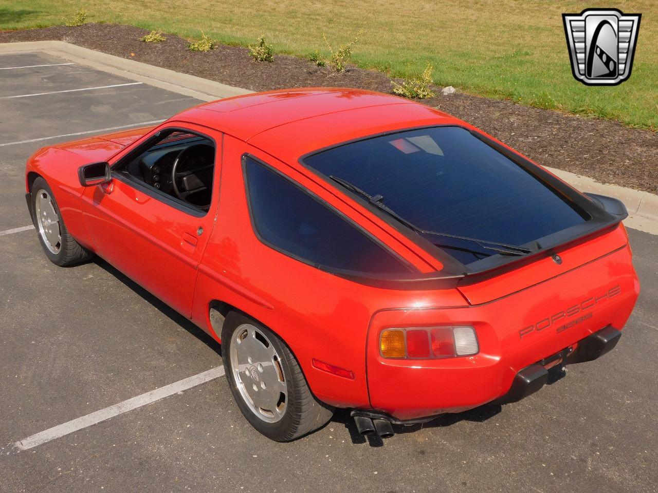 1986 Porsche 928