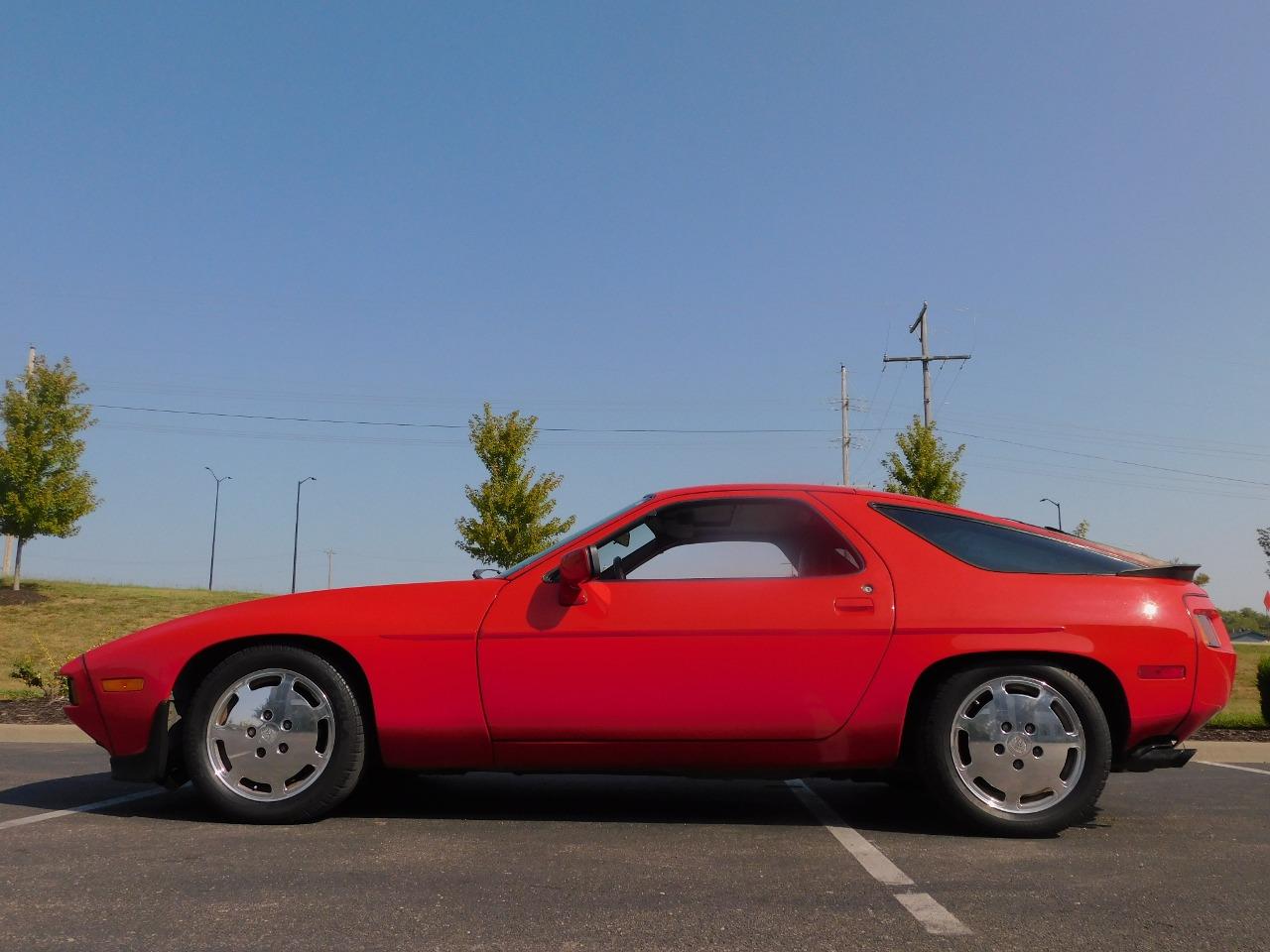 1986 Porsche 928