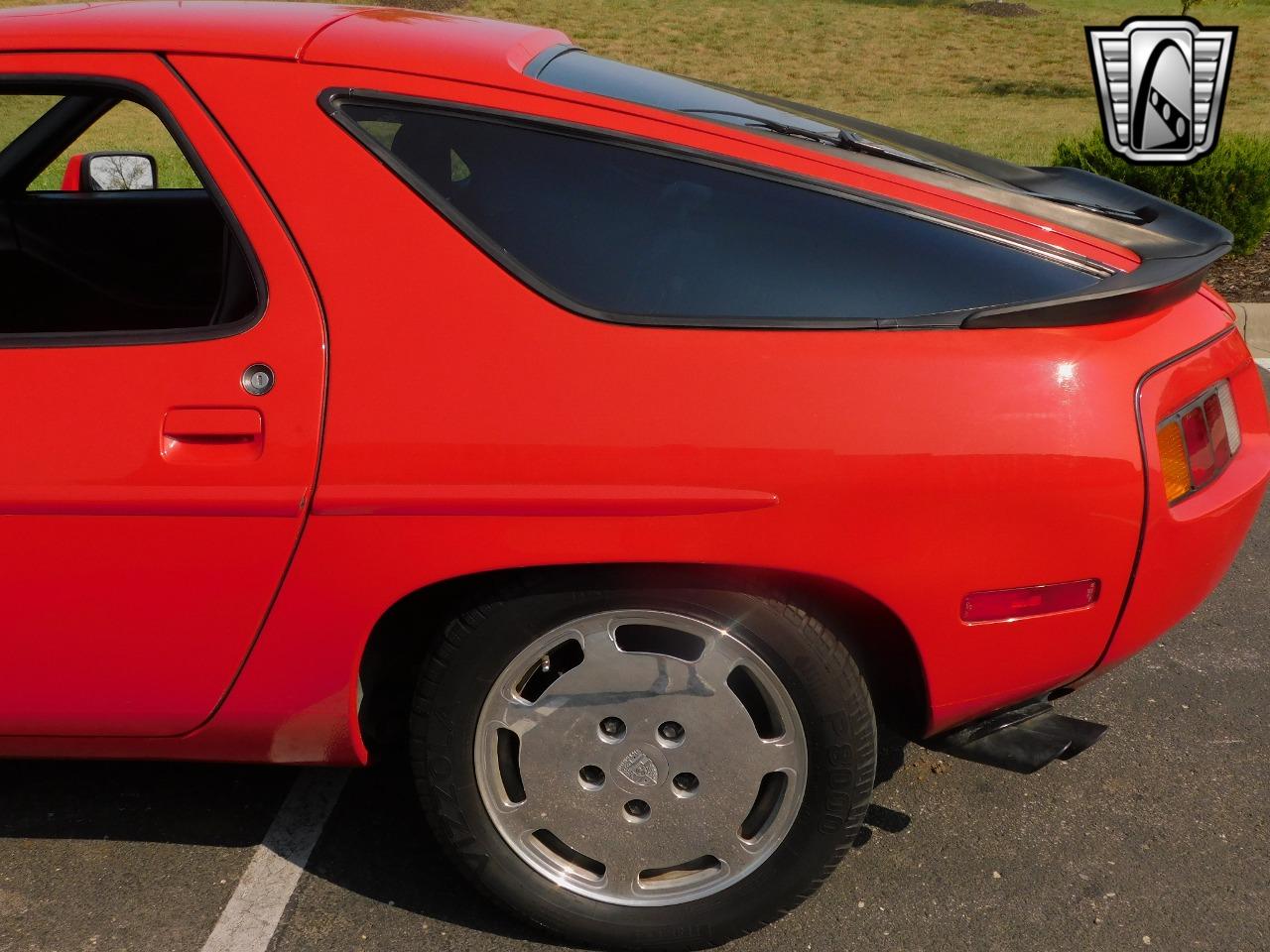 1986 Porsche 928