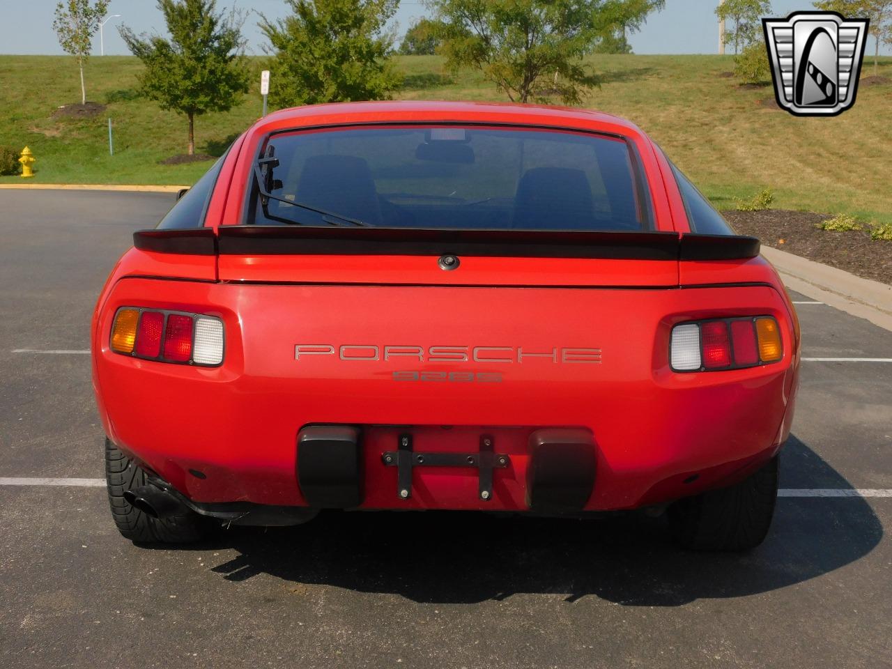 1986 Porsche 928