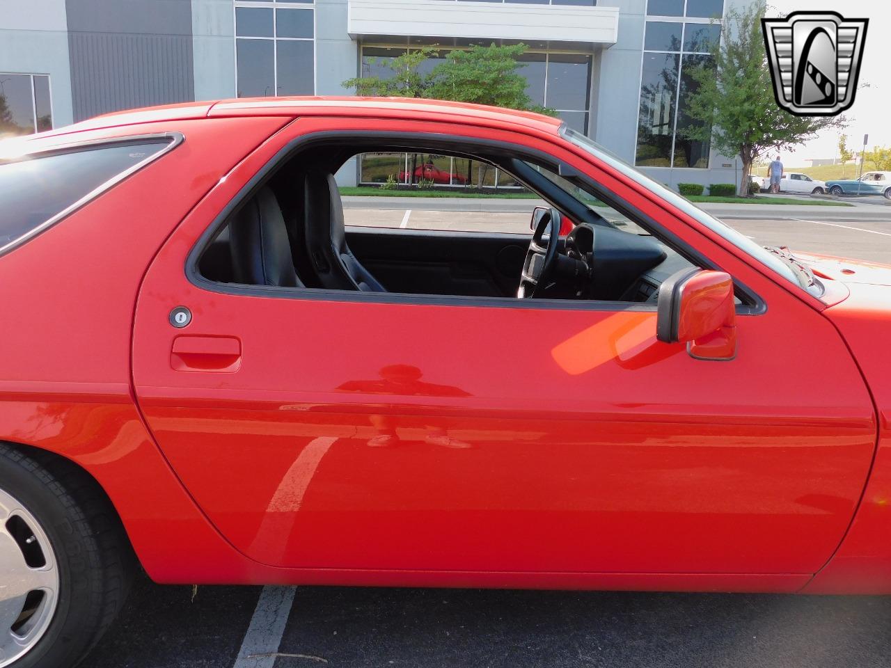 1986 Porsche 928