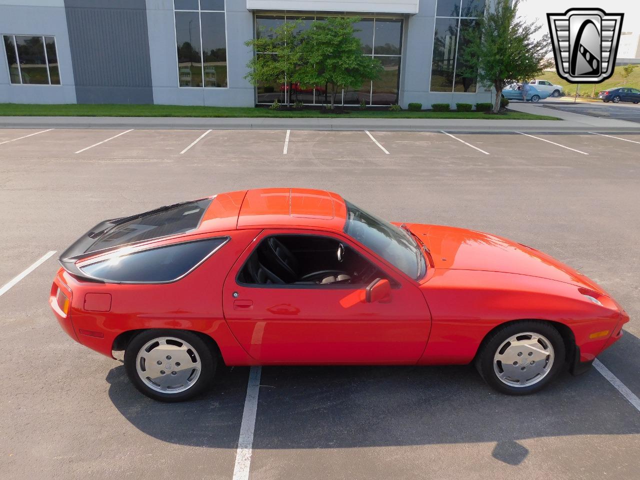 1986 Porsche 928