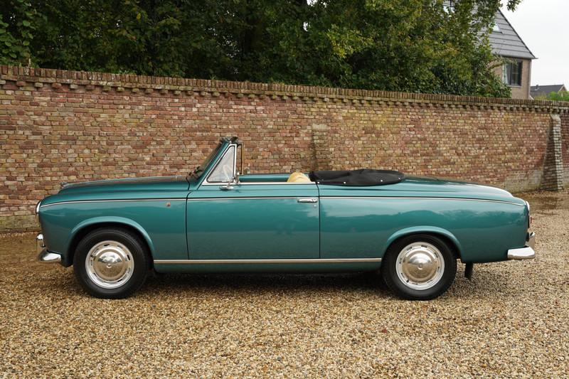 1959 Peugeot 403 Convertible