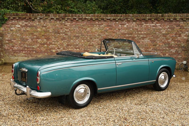 1959 Peugeot 403 Convertible