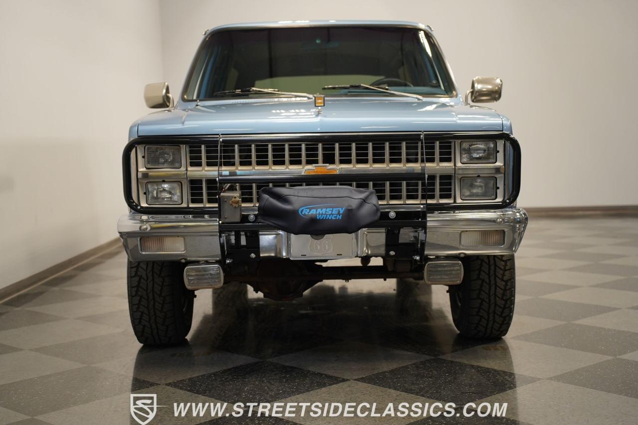 1982 Chevrolet Suburban K1500 4x4