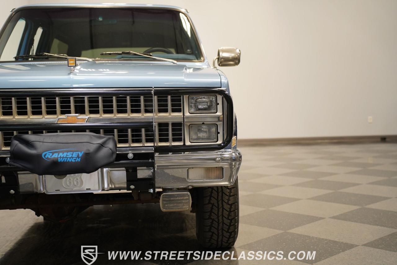 1982 Chevrolet Suburban K1500 4x4