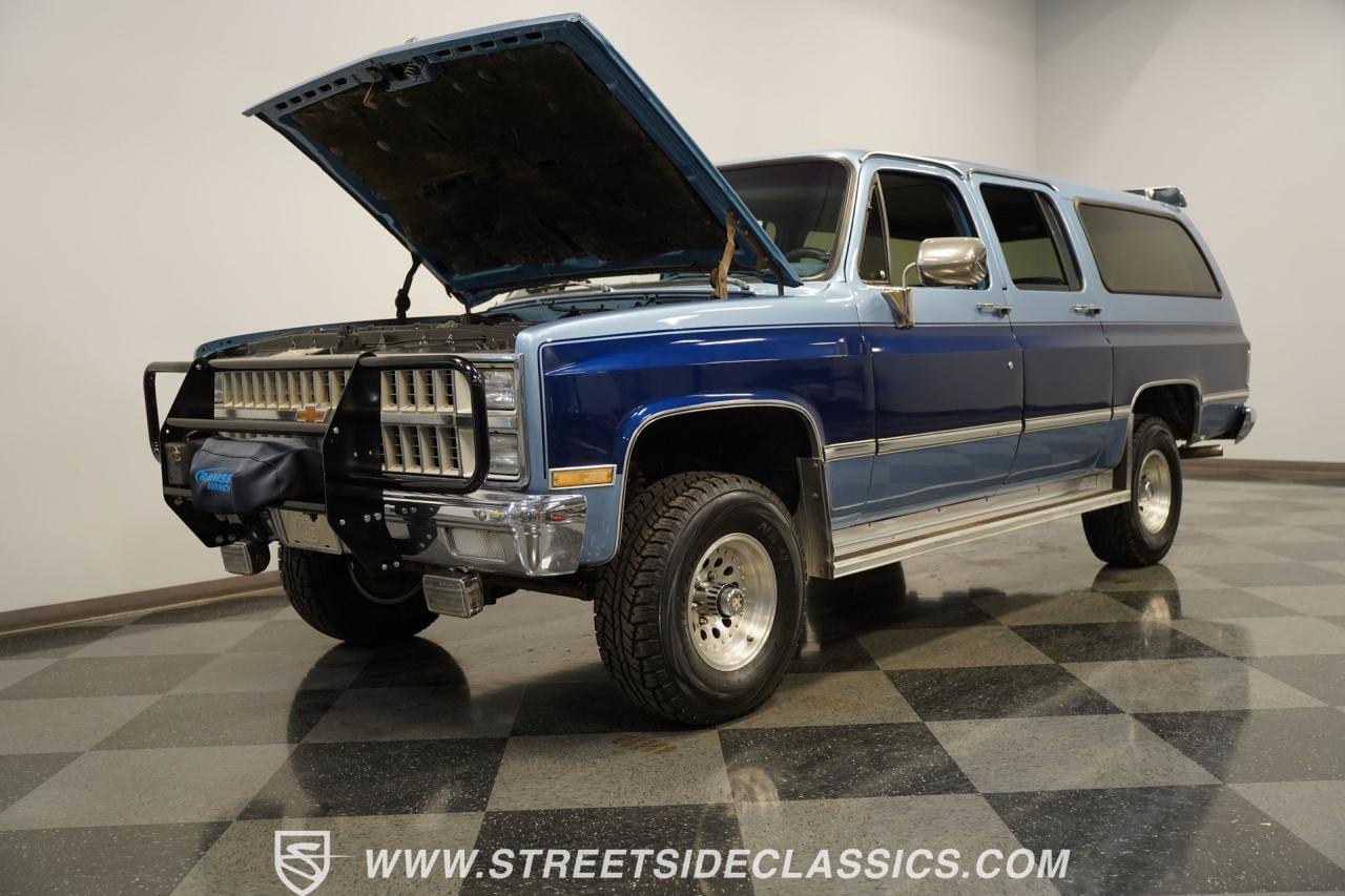 1982 Chevrolet Suburban K1500 4x4