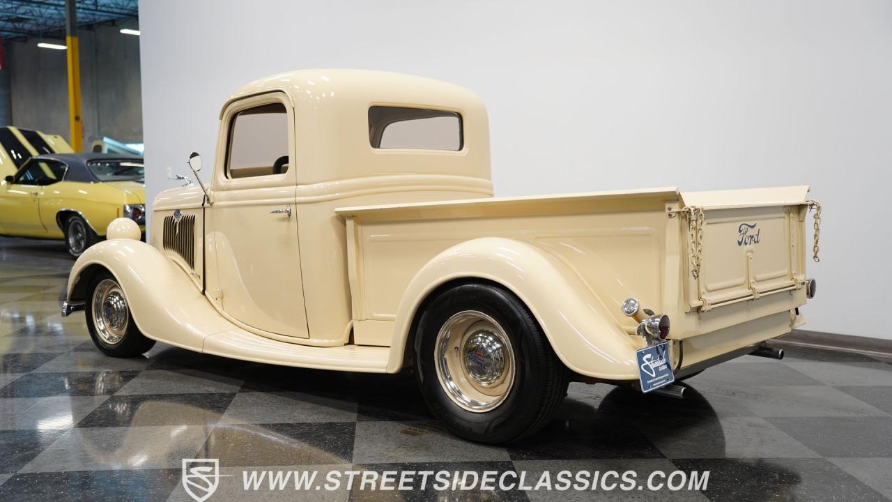 1935 Ford Pickup Street Rod