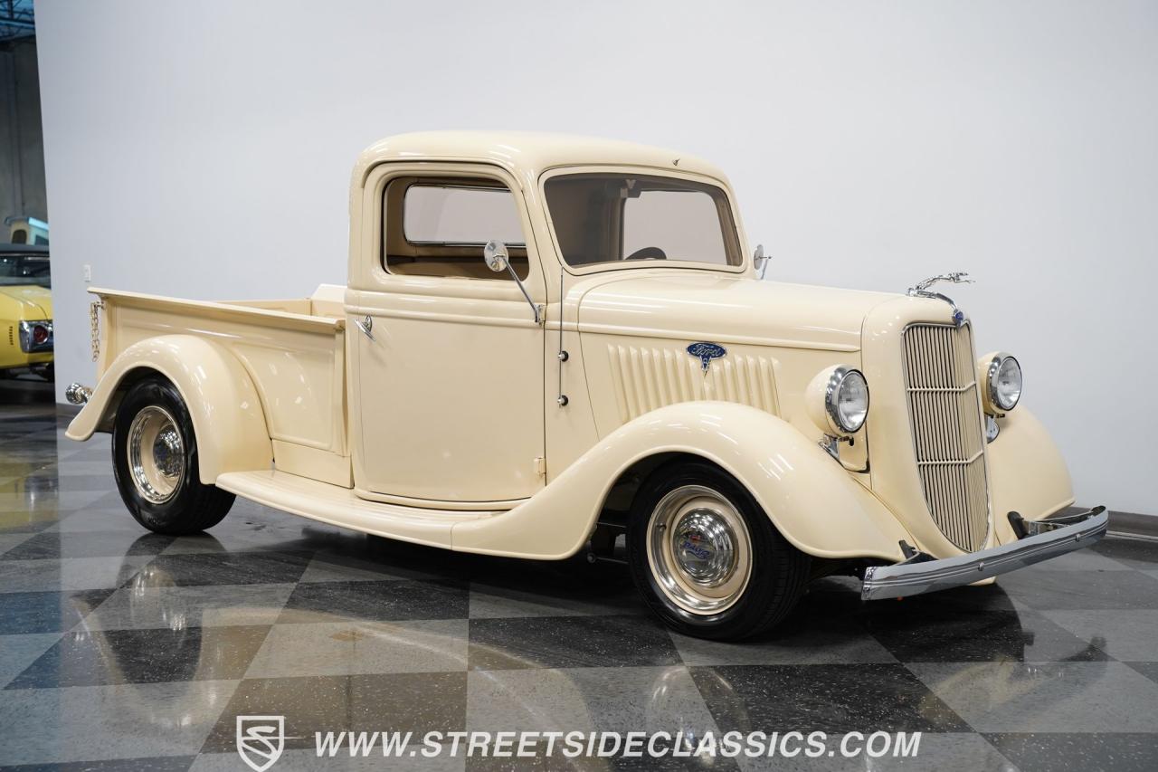 1935 Ford Pickup Street Rod