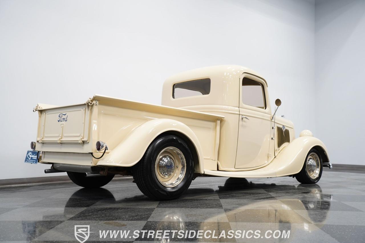 1935 Ford Pickup Street Rod