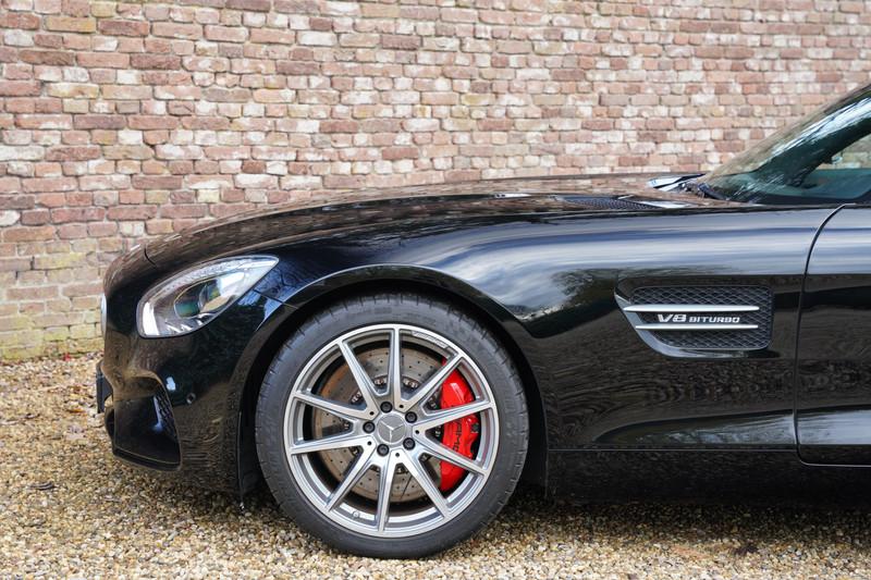 2016 Mercedes - Benz AMG GT-S