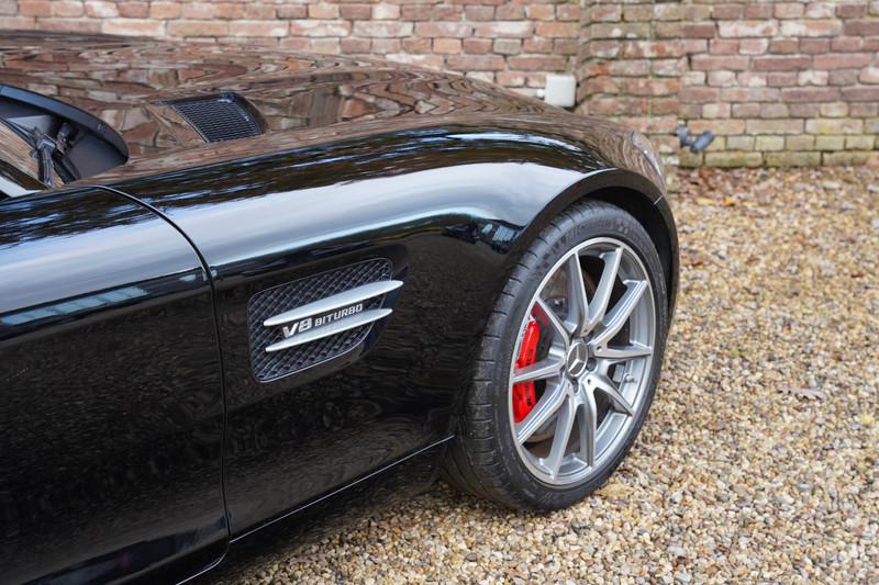 2016 Mercedes - Benz AMG GT-S