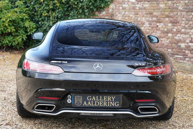 2016 Mercedes - Benz AMG GT-S