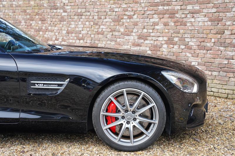 2016 Mercedes - Benz AMG GT-S