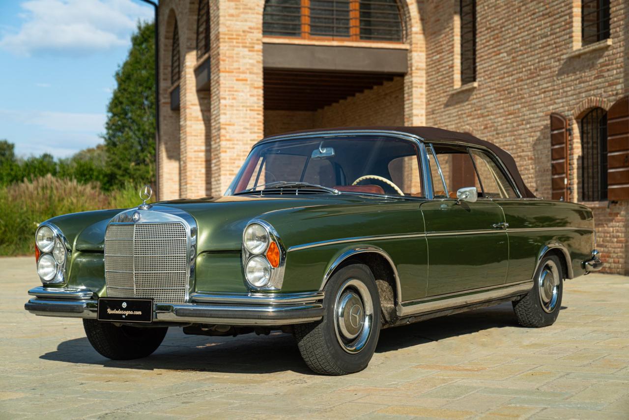 1964 Mercedes - Benz 220 SE CABRIOLET