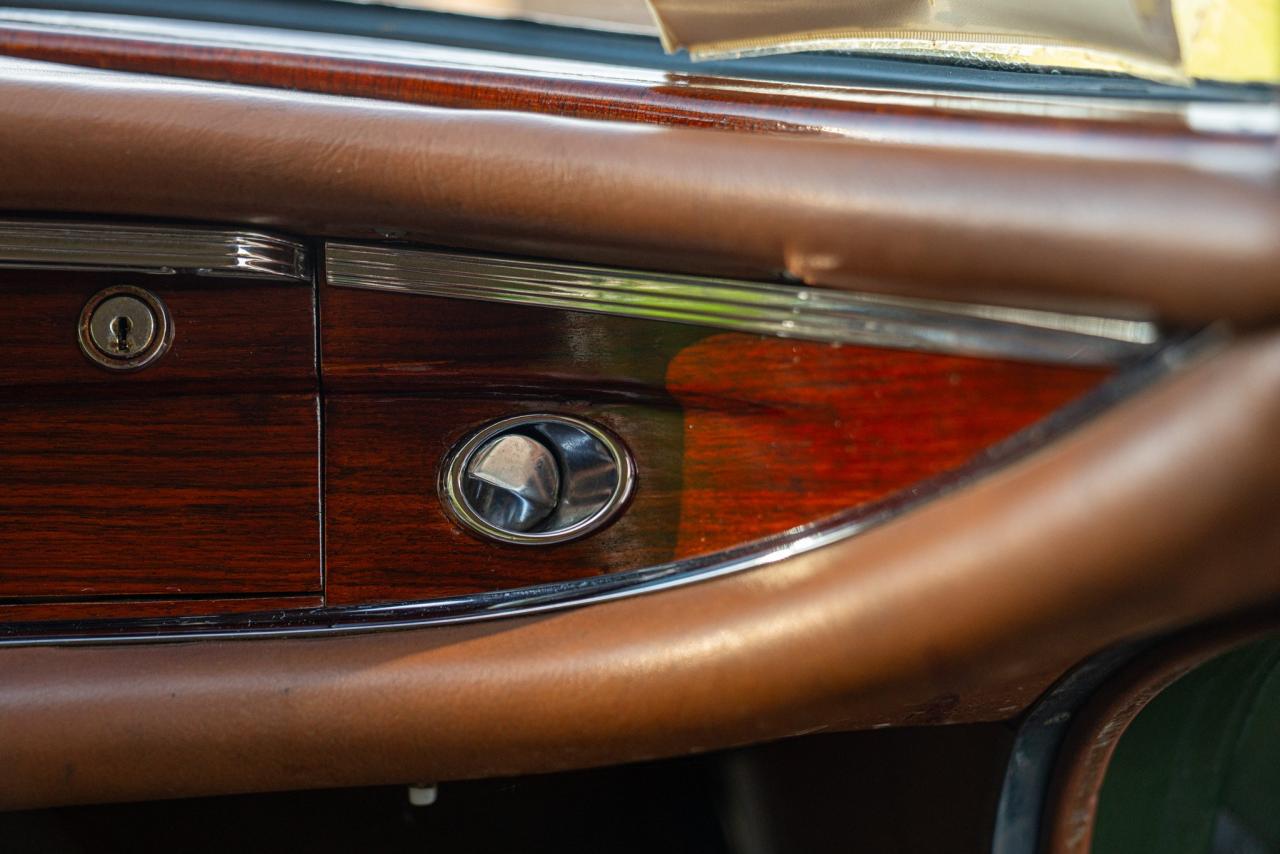 1964 Mercedes - Benz 220 SE CABRIOLET