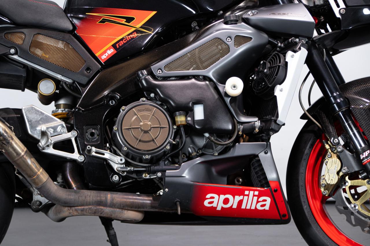 2005 Aprilia TUONO V2 1000