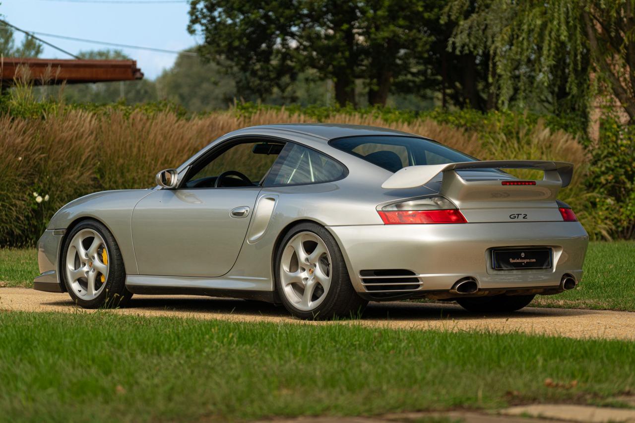 2002 Porsche 996 (911) GT2