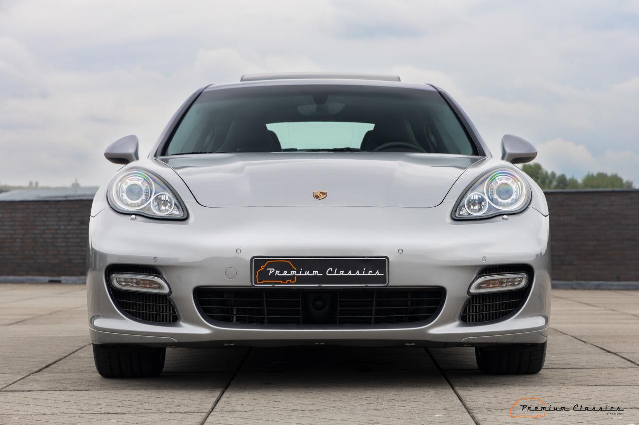 2009 Porsche Panamera Turbo