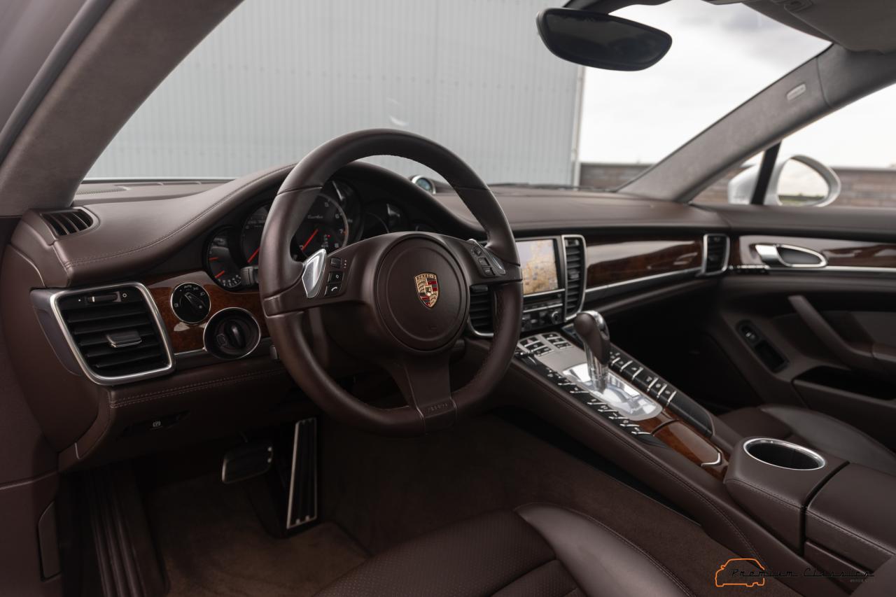 2009 Porsche Panamera Turbo