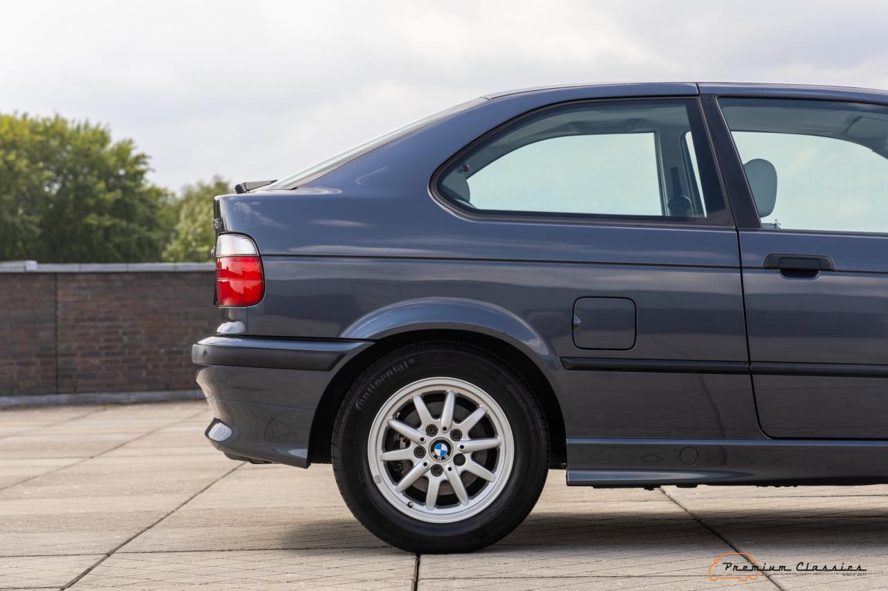 1997 BMW 318ti E36