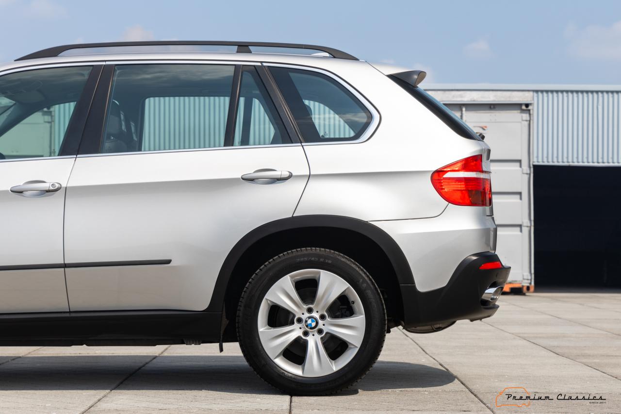 2007 BMW X5 xDrive48i E70